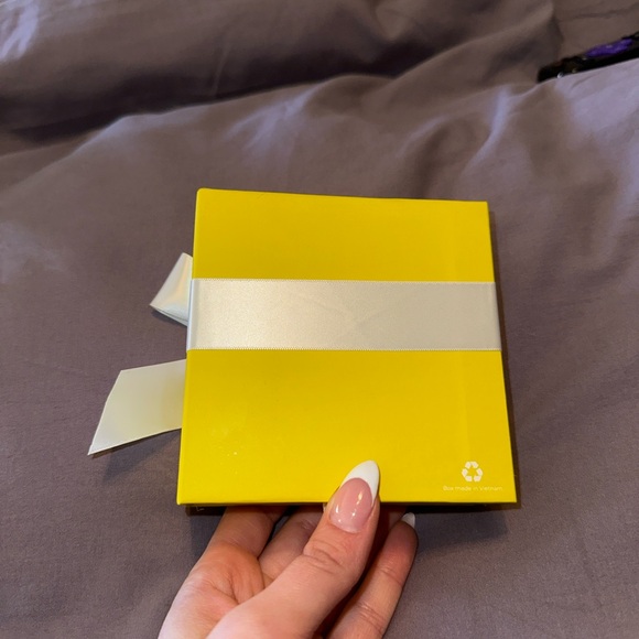 NWT Kendra Scott Elisa Gold Pendant Necklace in Iridescent Drusy - Picture 11 of 11